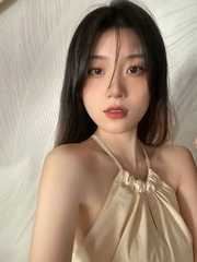 大奶细腰妹子