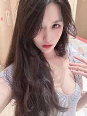 旅游泻火小美