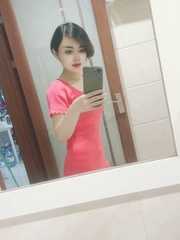 龙岗短发妹子