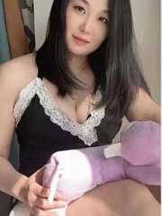 高挑身材美少妇