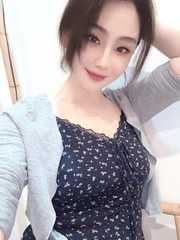 水滴大奶乐莹
